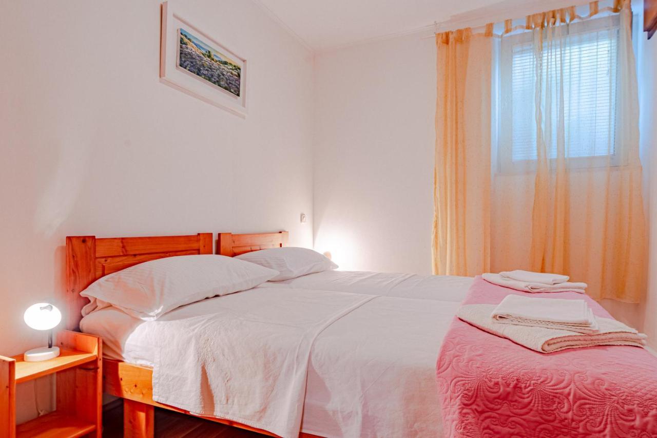 Apartment Ruzica Zrnovo Eksteriør billede