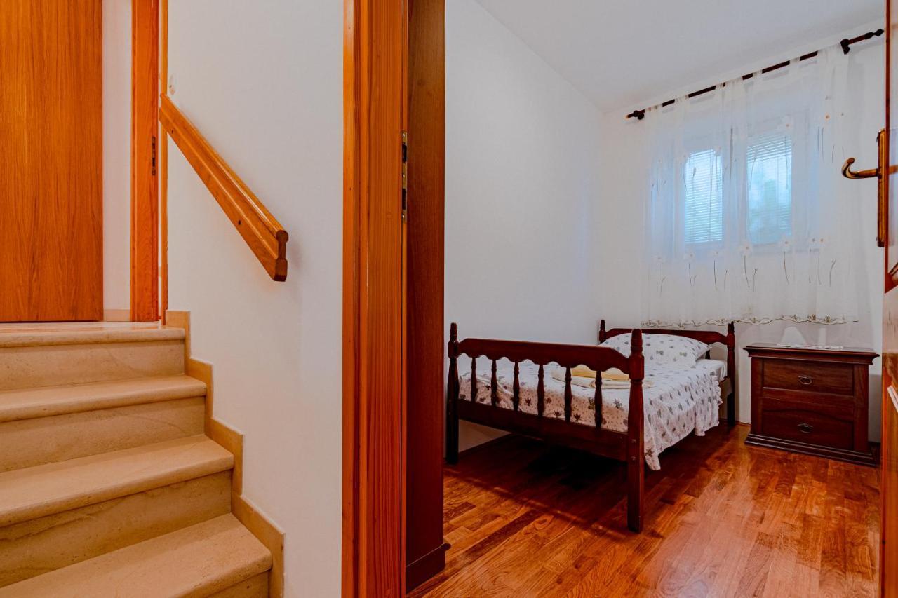 Apartment Ruzica Zrnovo Eksteriør billede
